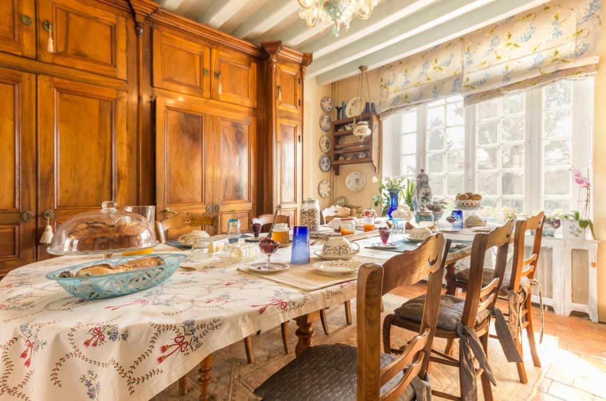 La Maison Bleue Arquian ภายนอก รูปภาพ