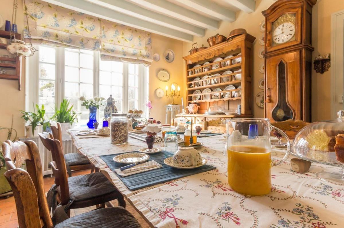 La Maison Bleue Arquian ภายนอก รูปภาพ